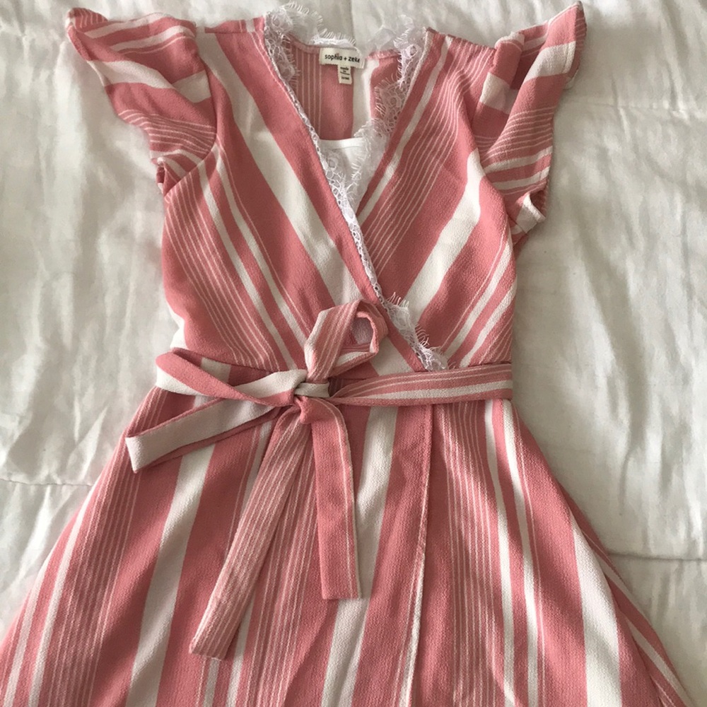 Adorable summer dress with tie front belt (kids)